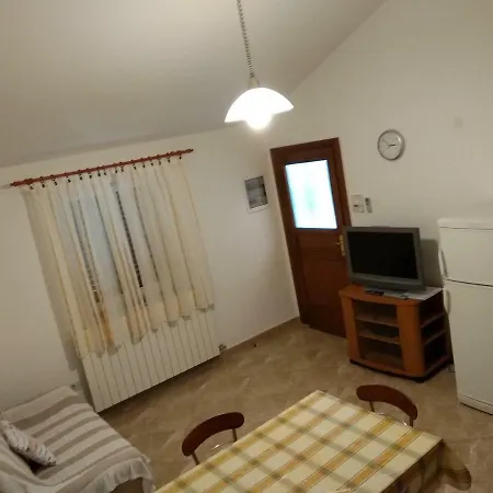 Apartman Ulika Apartment